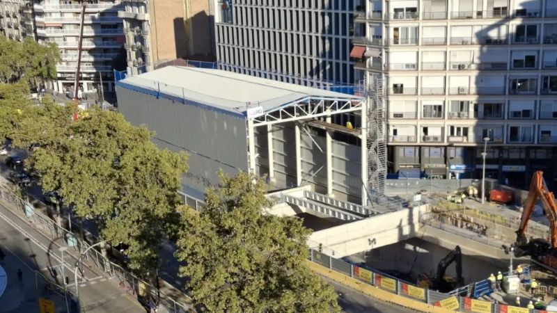 Pozo de ataque de la tuneladora en Gran Vía.